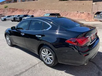 Q70 3