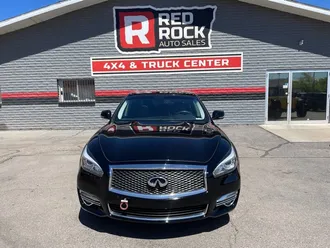 Q70 33