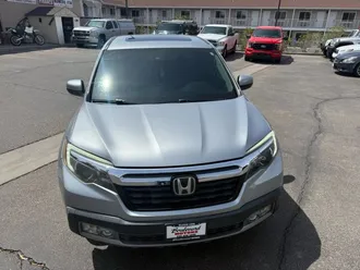 2019 Honda Ridgeline photo 3