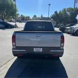 2019 Honda Ridgeline photo 4