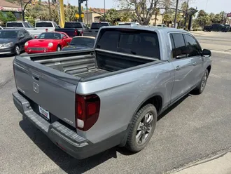2019 Honda Ridgeline photo 6