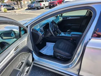 2019 Ford Fusion photo 4