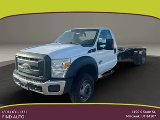 2016 Ford F550 Super Duty Chassis photo 4