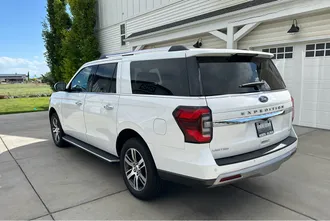 Expedition Max 4