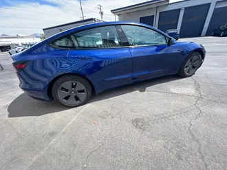 2021 Tesla Model 3 photo 2