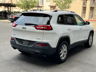 2014 Jeep Cherokee photo 7