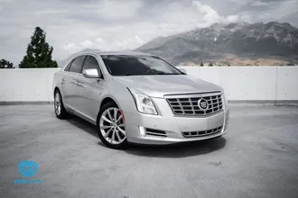 2013 Cadillac XTS photo 2
