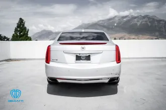 2013 Cadillac XTS photo 3