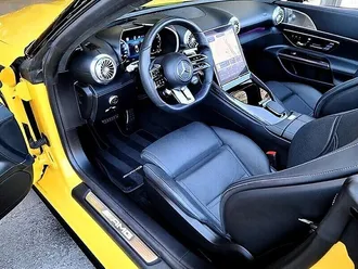 2022 Mercedes-Benz AMG SL 63 photo 2
