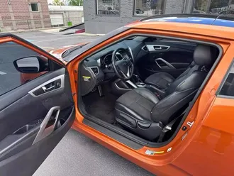 Veloster 8