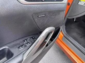 Veloster 10