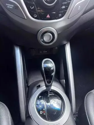 Veloster 12