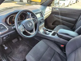 Grand Cherokee 10