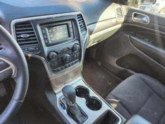 Grand Cherokee 13