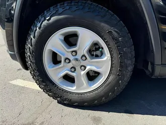 Grand Cherokee 20