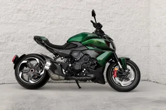 2024 Ducati Diavel for Bentley photo 7