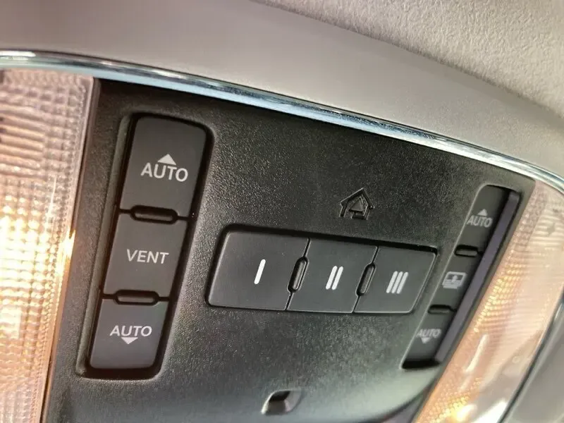 Carousel Image 32