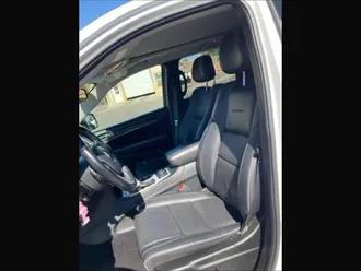 Grand Cherokee 54