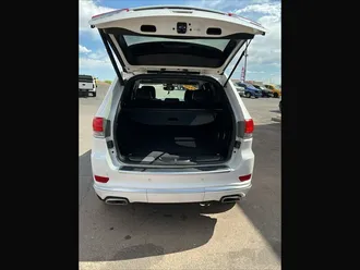 2020 Jeep Grand Cherokee Summit photo 5