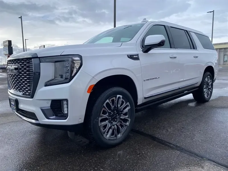 2023 GMC Yukon XL DENALI ULTIMATE