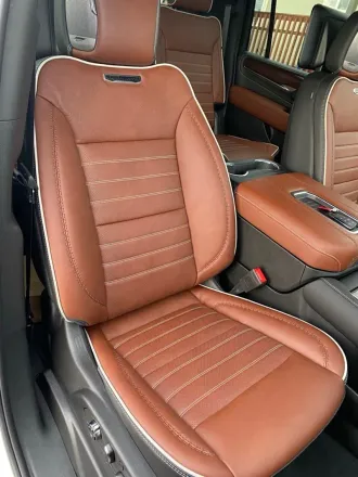 2023 GMC Yukon XL photo 5