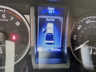 2021 Toyota Tacoma photo 4