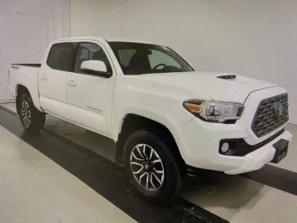 2021 Toyota Tacoma photo 5