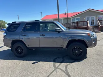 2019 Toyota 4Runner photo 3