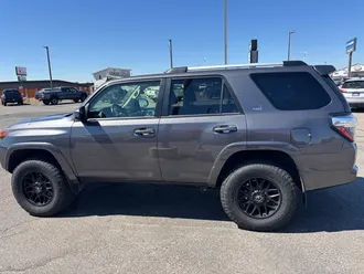 2019 Toyota 4Runner photo 4