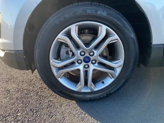 2016 Ford Edge photo 5