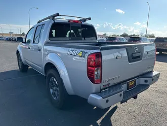 2020 Nissan Frontier photo 7