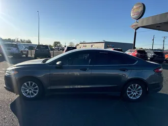 2016 Ford Fusion photo 6