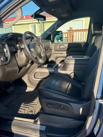 2022 Chevrolet Silverado 1500 photo 2
