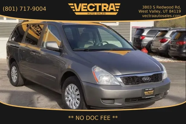 2012 Kia Sedona LX Minivan 4D