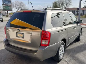 2012 Kia Sedona photo 6