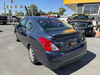2016 Nissan Versa photo 6