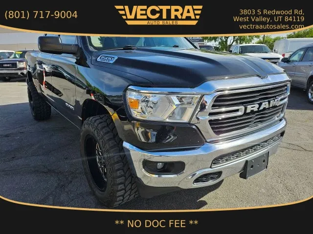 2021 Ram 1500 Crew Cab Lone Star Pickup 4D 5 1/2 ft