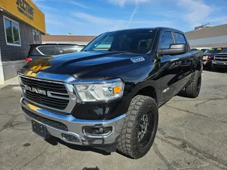 2021 Ram 1500 Crew Cab photo 3