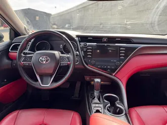 Camry 8