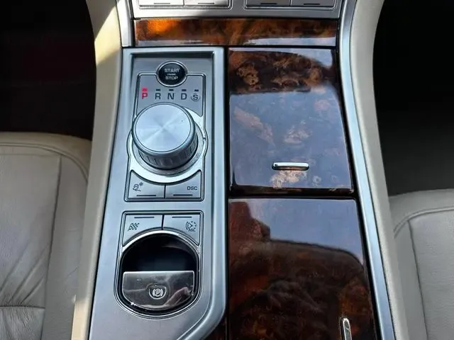 Carousel Image 10