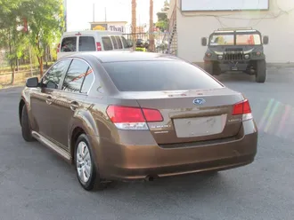 2011 Subaru Legacy photo 7