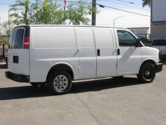 2012 Chevrolet Express photo 3