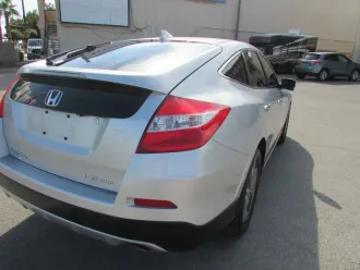 Crosstour 8
