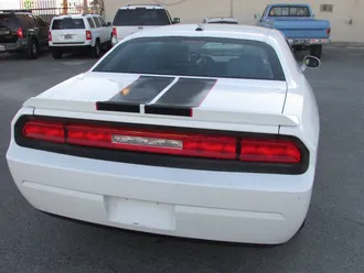 2010 Dodge Challenger photo 6