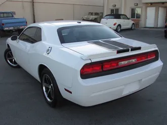 2010 Dodge Challenger photo 7