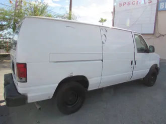 2011 Ford E-Series photo 4