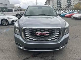 2020 GMC Yukon photo 3