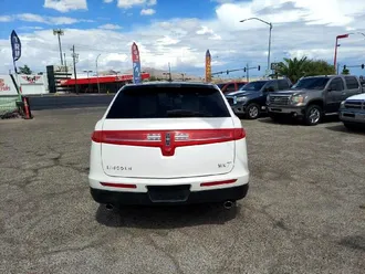 2014 Lincoln MKT photo 6