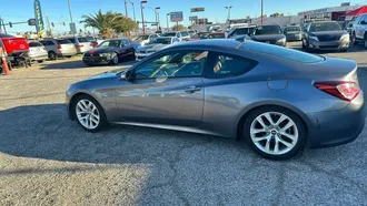 2013 Hyundai Genesis Coupe photo 6