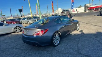 2013 Hyundai Genesis Coupe photo 7